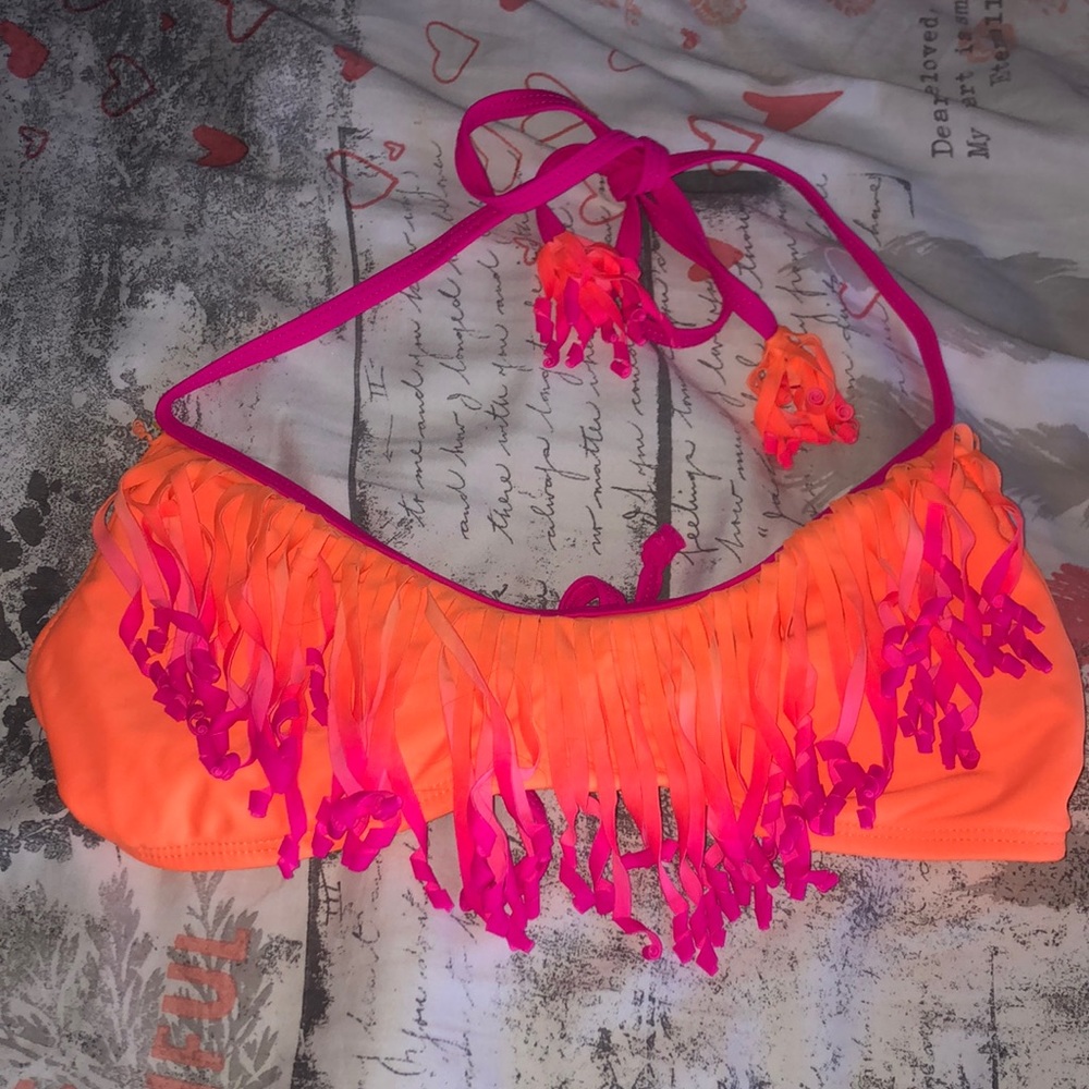 Bikini top